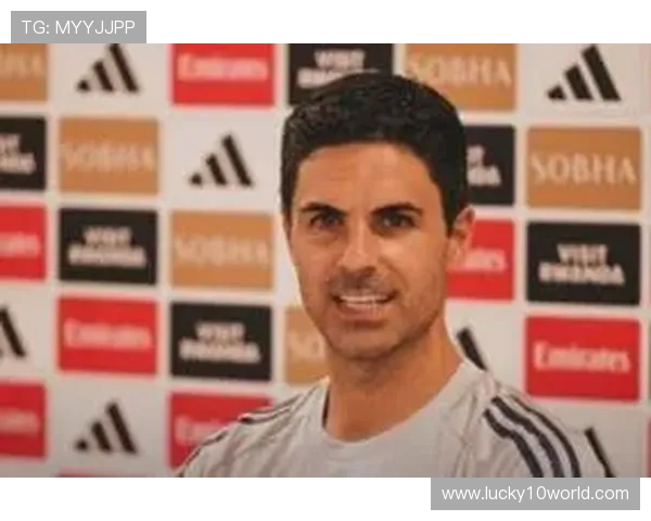 阿尔特塔场边振臂高呼，酋长球场陷入沸腾