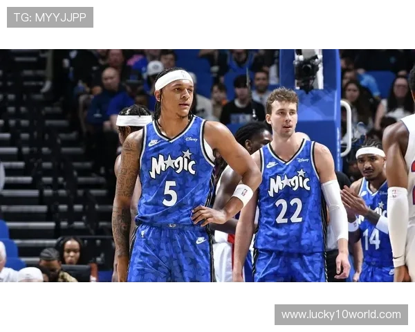 魔术终结雄鹿六连胜，班凯罗关键封盖锁定胜局